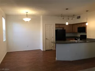 Photo #3: 2555772 Listing 