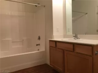 Photo #6: 2555772 Listing 