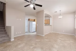 Photo #6: 2555788 Listing 
