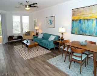 Photo #2: 2555854 Listing