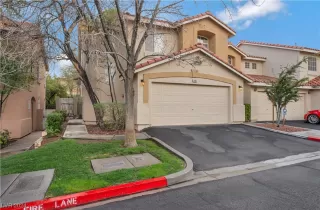 Photo #2: 2555860 Listing