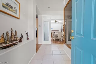 Photo #6: 2555865 Listing 