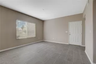 Photo #4: 2555869 Listing 