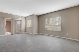 Photo #5: 2555869 Listing 