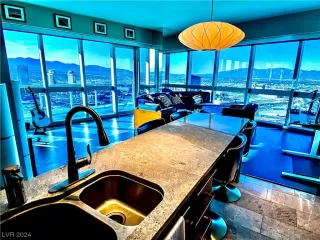 Photo #3: 2555876 Listing 