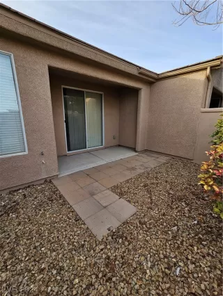 Photo #3: 2555902 Listing 