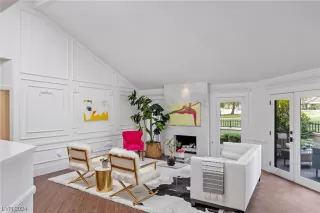 Photo #1: 2555911 Listing