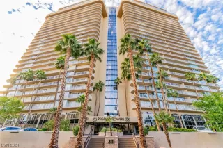 Photo #1: 2555927 Listing