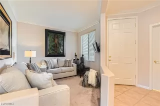 Photo #4: 2555962 Listing 