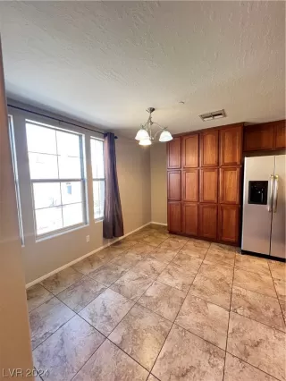 Photo #5: 2555973 Listing 