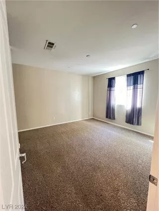 Photo #6: 2555973 Listing 