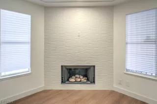 Photo #4: 2556002 Listing