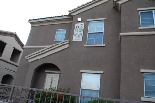 Photo #1: 2556033 Listing