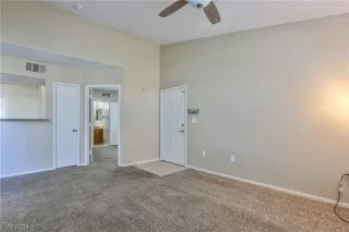 Photo #5: 2556066 Listing 