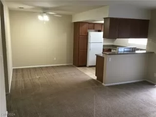 Photo #3: 2556081 Listing 