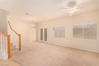 Photo #3: 2556094 Listing