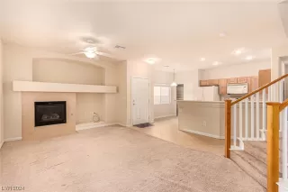 Photo #4: 2556094 Listing