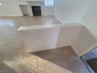 Photo #3: 2556105 Listing 