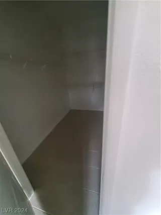 Photo #5: 2556105 Listing 