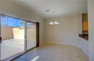 Photo #4: 2556128 Listing 