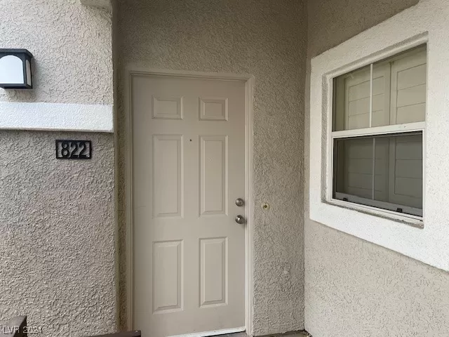 MLS: 2556153 Condo For Sale