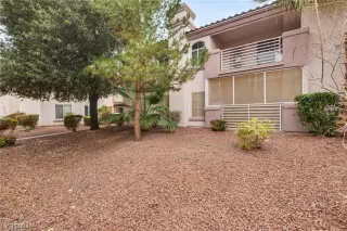 Photo #1: 2556162 Listing