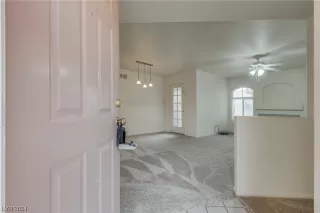 Photo #2: 2556162 Listing