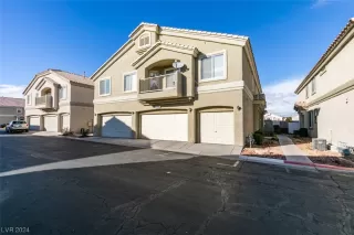 Photo #3: 2556208 Listing