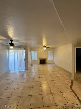 Photo #2: 2556219 Listing 