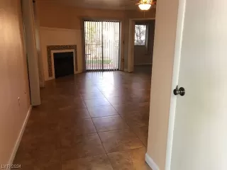 Photo #5: 2556230 Listing 