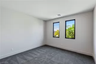 Photo #6: 2556247 Listing 