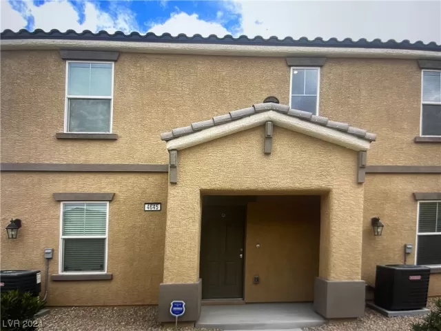 MLS: 2556252 Condo For Sale