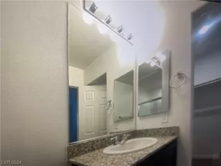 Photo #5: 2556252 Listing 