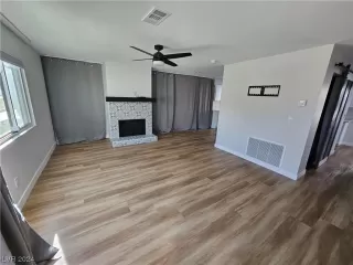 Photo #1: 2556260 Listing 