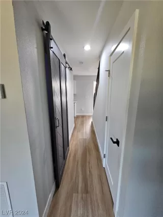 Photo #3: 2556260 Listing 