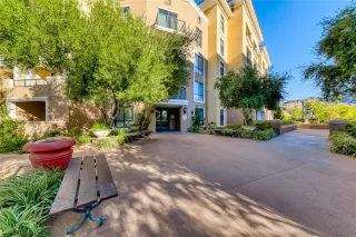 Photo #1: 2556264 Listing 