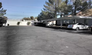 Photo #1: 2556267 Listing