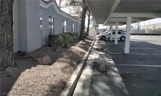 Photo #2: 2556267 Listing