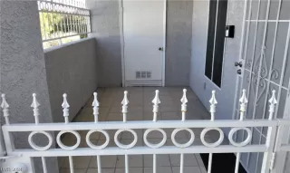 Photo #5: 2556267 Listing