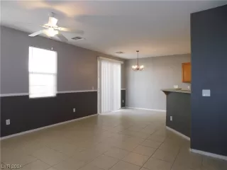 Photo #3: 2556276 Listing 