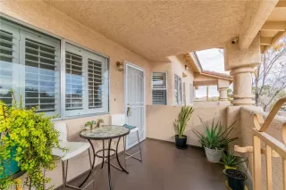 Photo #1: 2556289 Listing