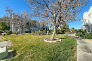 Photo #1: 2556315 Listing 