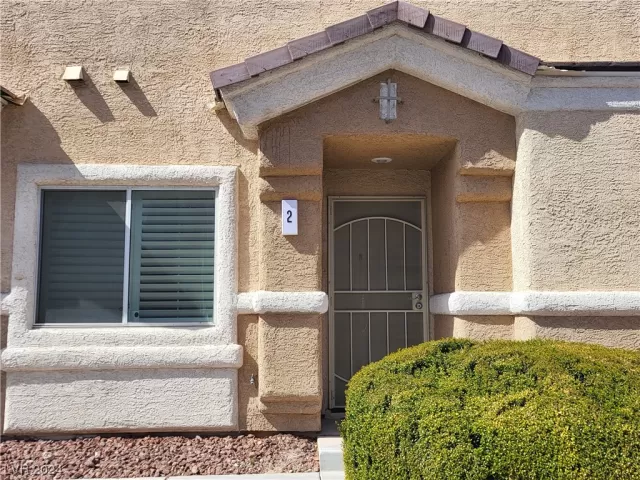 MLS: 2556341 Condo For Sale