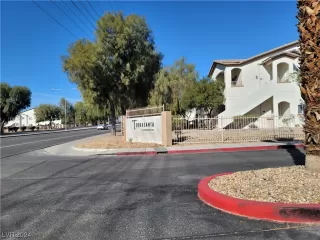 Photo #3: 2556344 Listing 