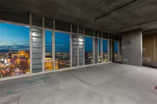 Photo #4: 2556362 Listing 