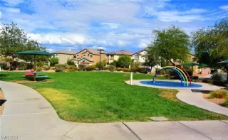 Photo #1: 2556404 Listing 