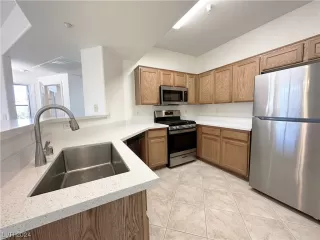 Photo #6: 2556406 Listing 