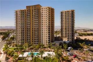 Photo #3: 2556422 Listing 