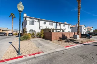 Photo #3: 2556423 Listing 