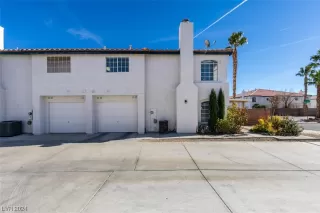 Photo #5: 2556423 Listing 